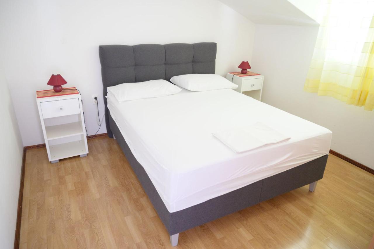 Ratak House Apartment Prizba Luaran gambar