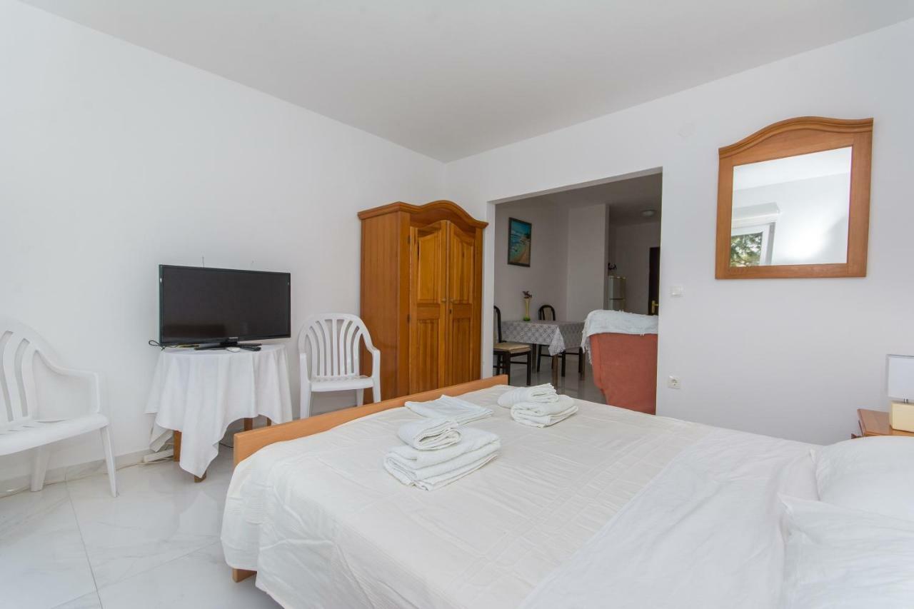Ratak House Apartment Prizba Luaran gambar