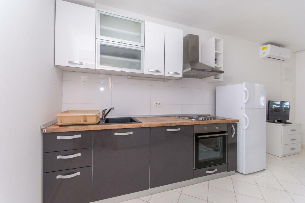 Ratak House Apartment Prizba Luaran gambar
